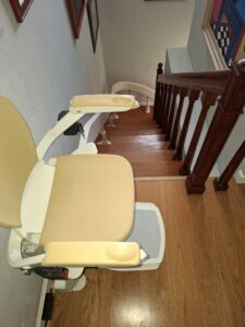 silla-salvaescaleras-curva-burgos astur-movilidad