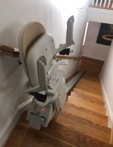 salvaescaleras-recta-aviles-asturias-astur-movilidad