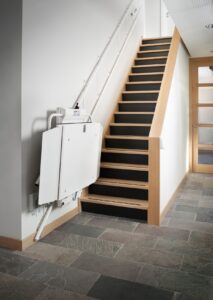 plataforma-salvaescaleras-castilla-y leon-astur-movilidad