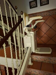 silla-salvaescaleras-curva-santander-asturias-astur-movilidad